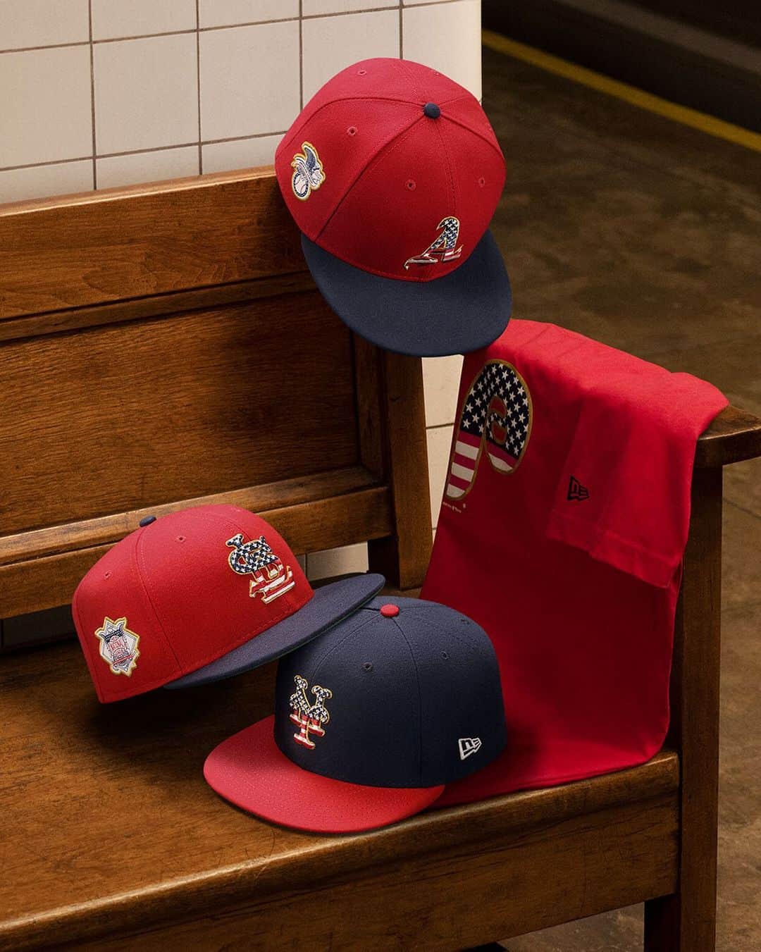 ニューエラ・キャップのインスタグラム：「Celebrate America and America’s favorite pastime with MLB Independence Day caps and apparel. See more at neweracap.com. WE REIGN AS ONE」