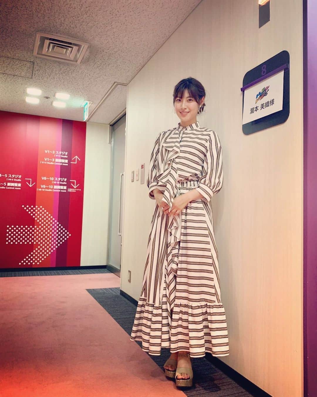瀧本美織のインスタグラム：「イントロドン難しかったです🤣💦 #仮面同窓会 チームみんなで頑張りました😆 フジテレビ「クイズ！ドレミファドン！」 2019年7月5日（金）19:00～21:54 ※関西一部地域は 20:00～21:54  #ドレミファドン」