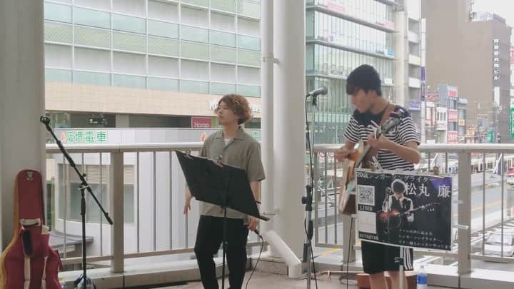 樋口和真のインスタグラム：「‪【オリジナル 動画】‬ ・ ‪樋口和真‬ ‪フローレンス‬ ・ ‪今回のツアーでも‬ ‪たくさんの人にこの曲 を‬ ‪聴いてもらって幸せっ！‬ ・ ・ ・ 【君だけの歌を作るアーティスト】 ・ 《あなたの想いが歌になる…》 ・ こんちには！ オーダメイドソングライター樋口和真と申します！ 僕は、あなたの人生や想いを歌にして プレゼントする活動をしています！ ・ ・ 友人の誕生日や結婚式、 恋人への愛、 家族への感謝の気持ちを 歌にして届けてみませんか？ ・ ・ 実際に歌をプレゼントした時の動画はYouTubeにあります！！ ・ ・ 詳細、ご依頼、ご相談は 公式LINEにて随時受付中です！ 友だち追加から https://line.me/R/ti/p/%40zwy3164y  IDで「@zwy3164」と検索検索♪ ・ ・ 今なら友だち登録して頂くだけで 2018/01/02に行われた ワンマンライブの全15曲の 音源を無料でプレゼント！ ・ ・ きっと一生の思い出にすることを約束します！ ご依頼待ちしてます！！！ #君だけの歌を作ります #オーダメイドソングライター #オーダメイド #樋口和真 #毎日投稿 #弾き語り #カバー曲 #オリジナル曲 #歌 #作詞作曲 #YouTube #路上ライブ #大阪 #名古屋 #フローレンス」