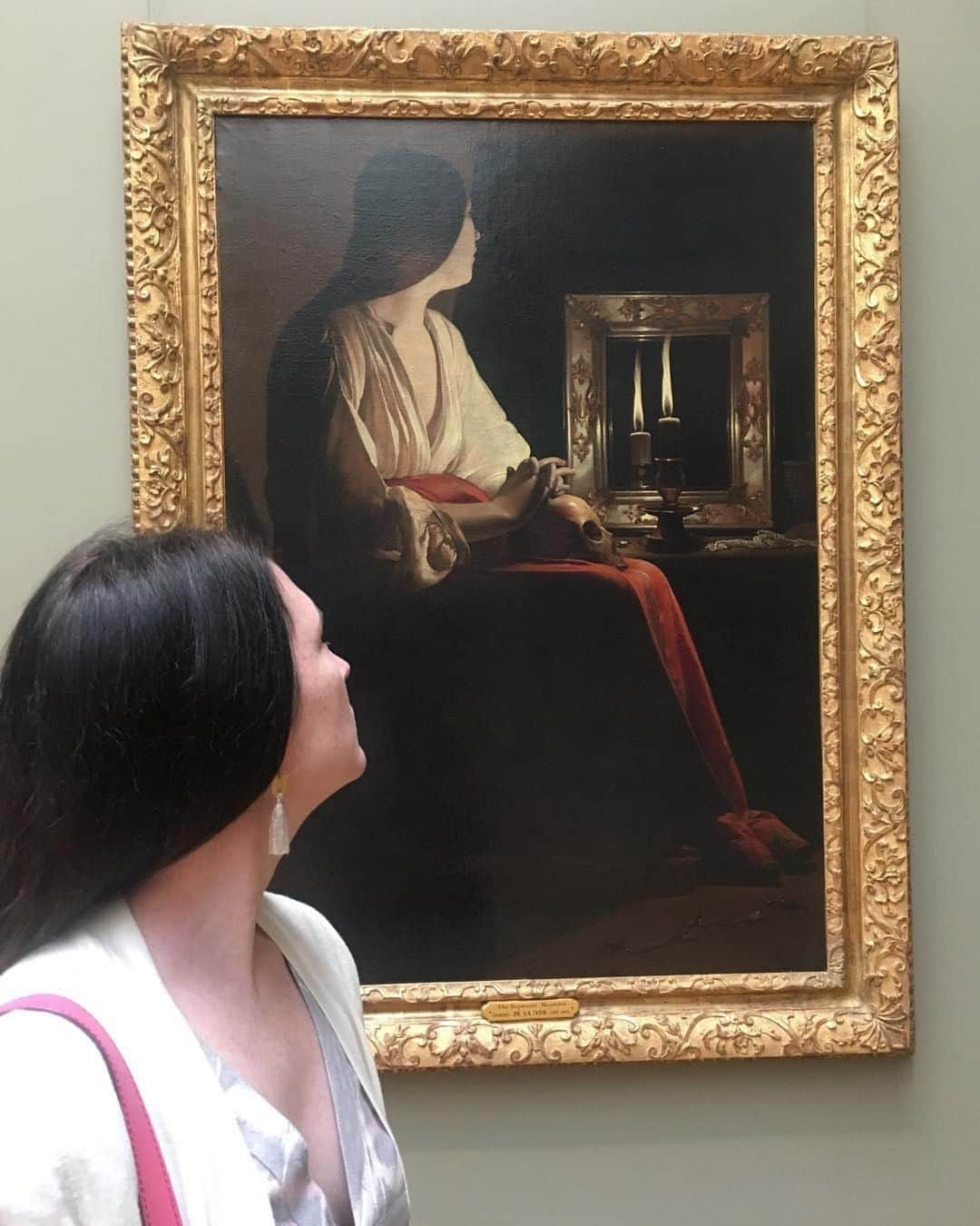 メトロポリタン美術館さんのインスタグラム写真 - (メトロポリタン美術館Instagram)「🕯️ Life imitates art in @anntalleyparry's #MetMoment with Georges de La Tour's ca. 1640 painting "The Penitent Magdalen," on view in Gallery 634. ⁣ ⁣ Share your pics of #TheMet using the hashtag #MetMoment for a chance to be featured here!」6月25日 23時33分 - metmuseum