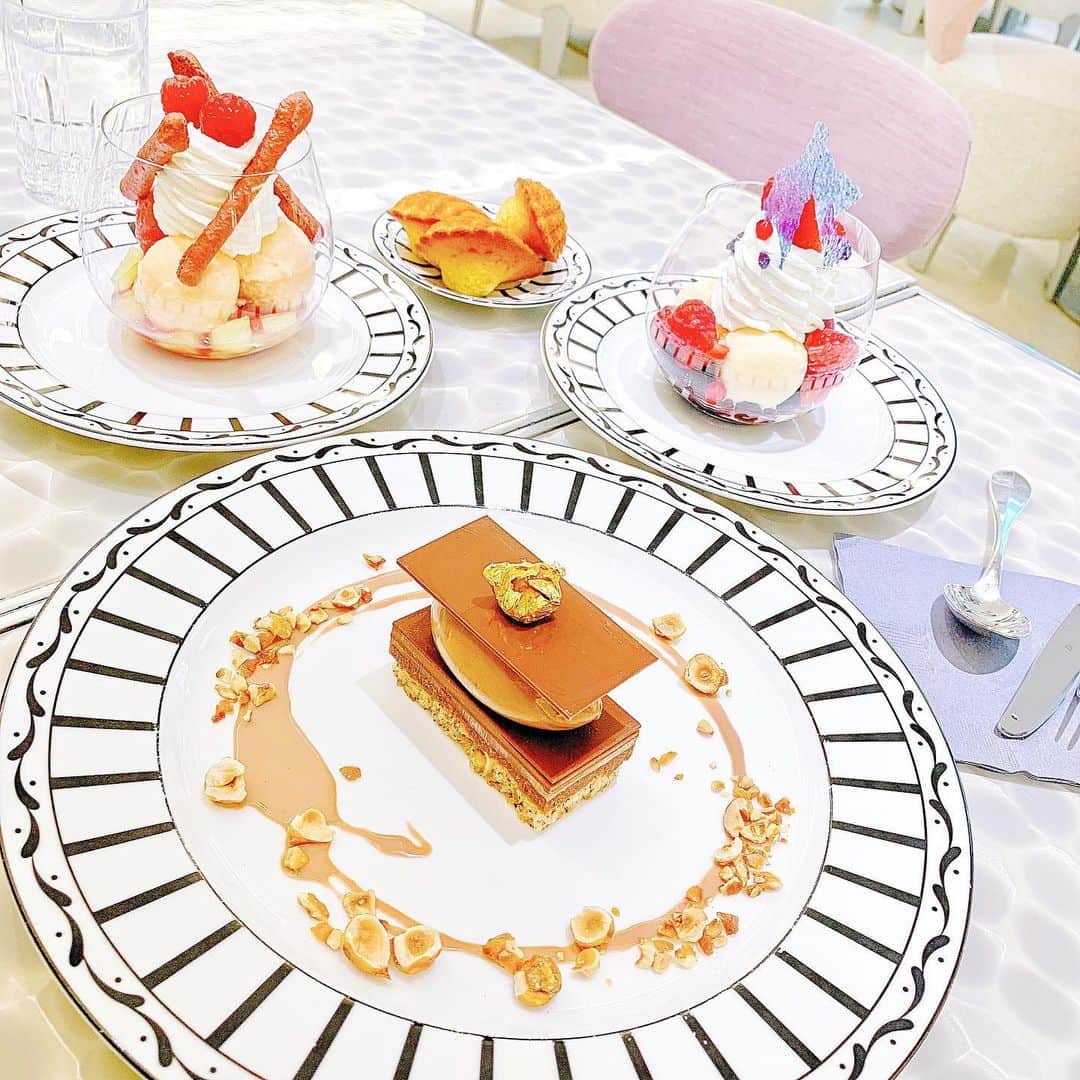 駄原杏里沙のグルメインスタ