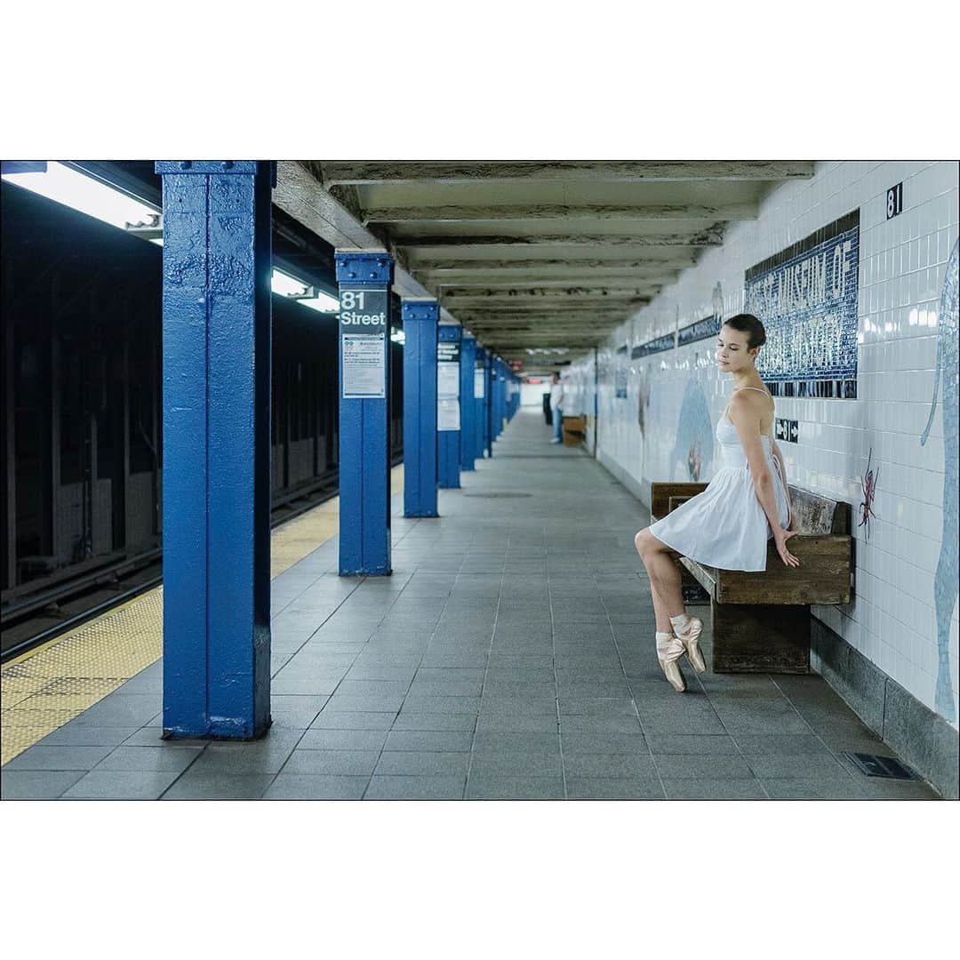 ballerina projectさんのインスタグラム写真 - (ballerina projectInstagram)「Stephanie Williams in the Upper West Side and Brooklyn Heights. #ballerina - @wheresmytutu #upperwestside #brooklynheights #newyorkcity #brooklyn #ballerinaproject #ballerinaproject_ #ballet #dance #pointe #stephaniewilliams  With the upcoming conclusion of the Ballerina Project limited edition prints will be only available for a limited time. Link is in our Instagram profile to purchase one today.  The Ballerina Project book is now available for pre-order. Go to @ballerinaprojectbook for pre-order link and info. #ballerinaprojectbook」6月26日 0時07分 - ballerinaproject_