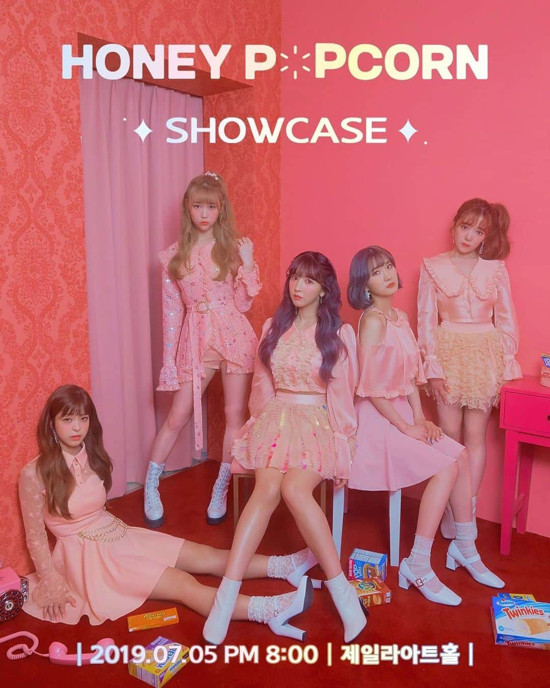 桜もこさんのインスタグラム写真 - (桜もこInstagram)「HONEY POPCORN 2nd Album [De-aeseohsta] Showcase ! - 허니팝콘이 두 번째 앨범 발매를 기념하여 쇼케이스를 진행합니다. 많은 팬분들이 오셔서 함께 즐거운 시간 보냈으면 해요! 7월 5일 저녁 8시! 제일라아트홀에서 만나요✨  #허니팝콘 #HoneyPopcorn #쇼케이스 #SHOWCASE #디에세오스타」6月26日 0時18分 - mokochan319