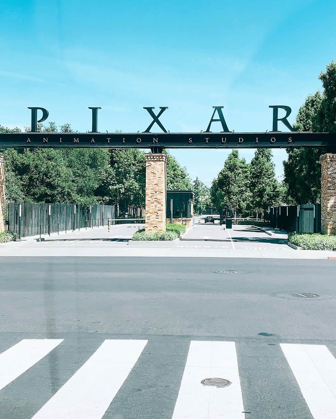 佐川理佳さんのインスタグラム写真 - (佐川理佳Instagram)「P  I  X  A  R」6月26日 9時59分 - rikasagawa