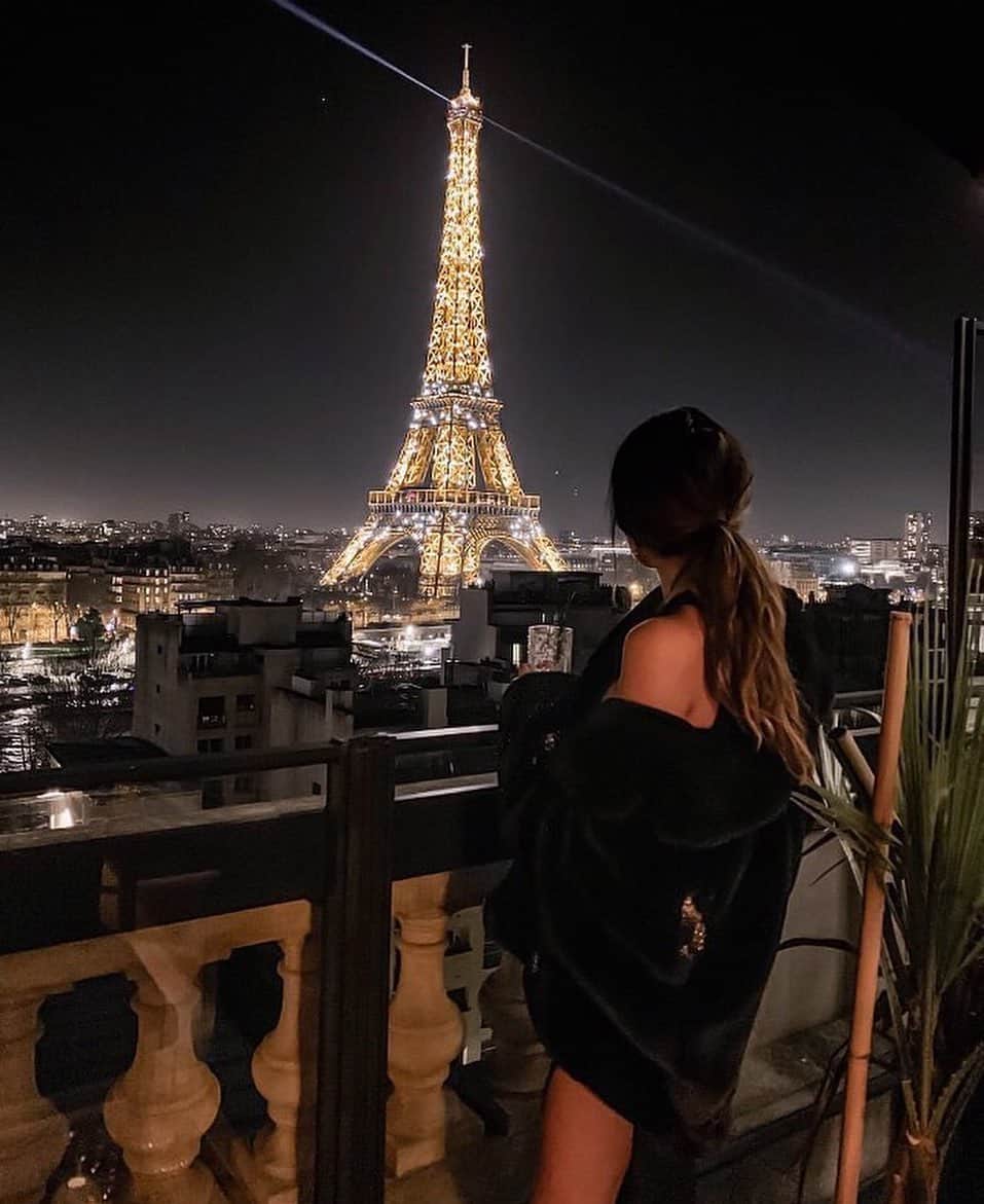 Beginning Boutiqueさんのインスタグラム写真 - (Beginning BoutiqueInstagram)「In need of a European vacay! 🇫🇷 #sourceunknown」6月26日 11時02分 - beginningboutique