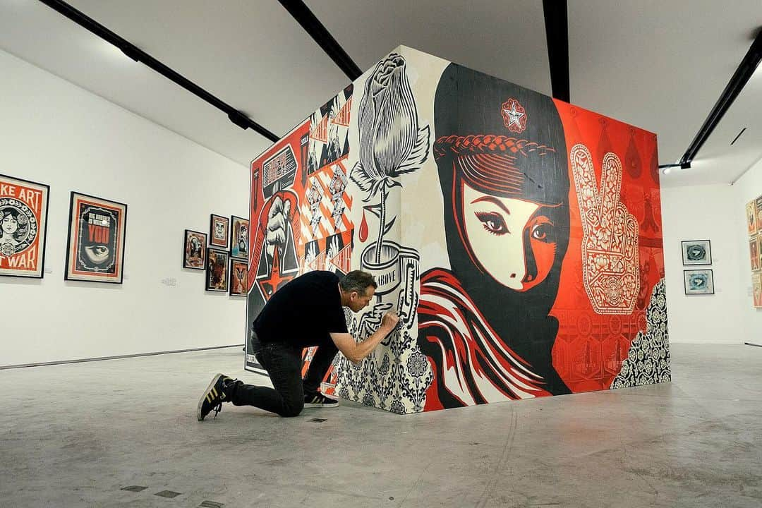 Shepard Faireyさんのインスタグラム写真 - (Shepard FaireyInstagram)「I had a great time in Paris last week! I completed my "Knowledge + Action" mural with my team, stopped by the Obey Clothing flagship store in Paris, and attended the opening of my solo exhibition, "Facing the Giant: Three Decades of Dissent" at Galerie Itinerrance. Special thanks to @obeyclothingparis, @galerie_itinerrance, my mural team, Jonathan Furlong for documenting, and everyone who came out to support! - Shepard Photos: @jonathanfurlong ⠀⠀⠀⠀⠀⠀⠀⠀⠀ #FACINGTHEGIANT #30thanniversary #galerieitinerrance #paris #france #obey #obeygiant #shepardfairey」6月26日 3時17分 - obeygiant