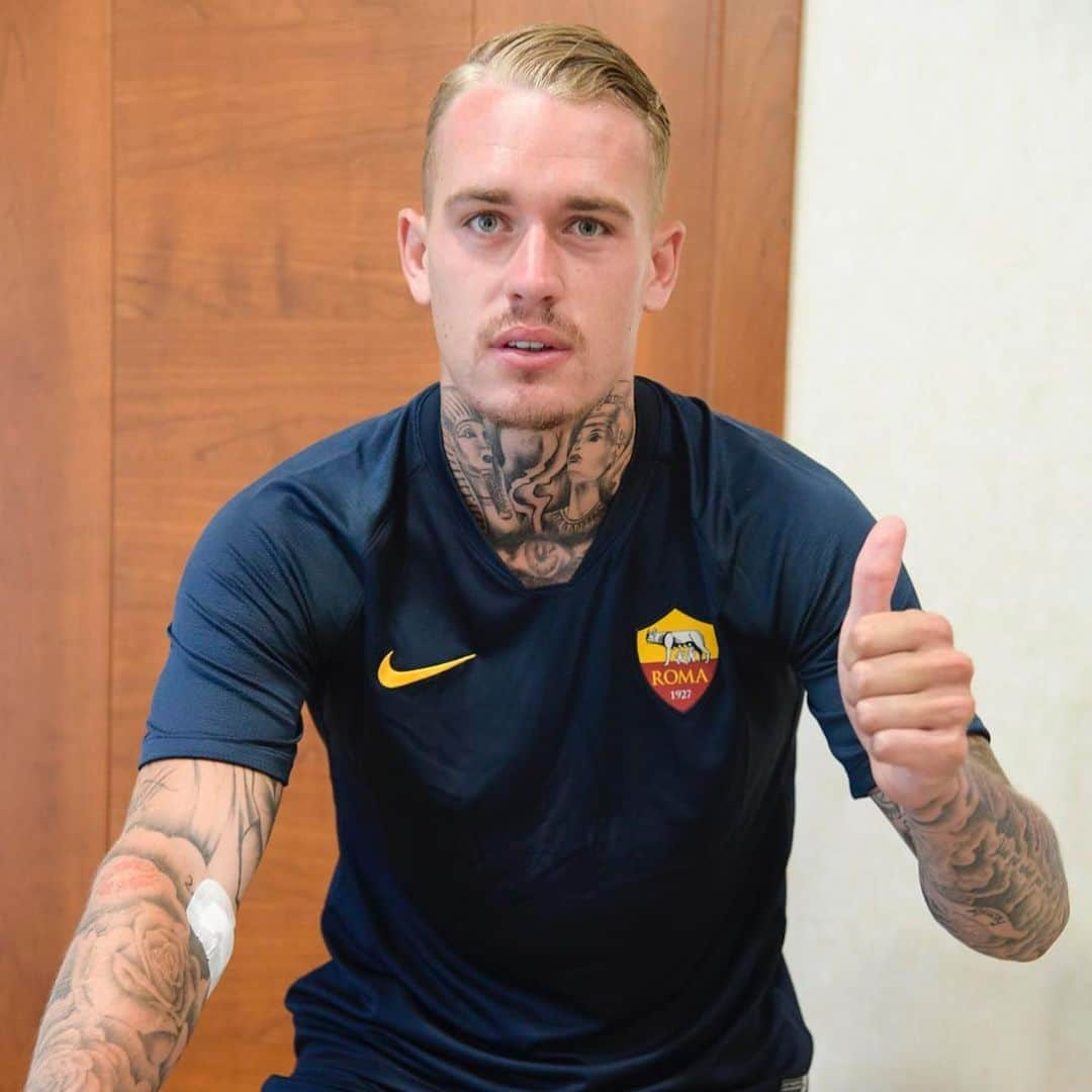 ASローマさんのインスタグラム写真 - (ASローマInstagram)「👍👍👍👍 #ASRoma 🐺」6月26日 3時33分 - officialasroma