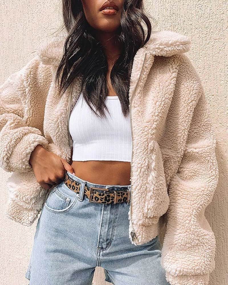 Beginning Boutiqueさんのインスタグラム写真 - (Beginning BoutiqueInstagram)「Teddy love ♡ We are seriously obsessing over the Winnie Cropped Teddy Jacket Cream, now back in stock!」6月26日 5時05分 - beginningboutique