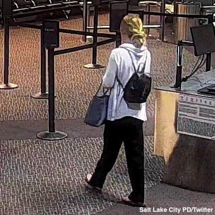 ABC Newsさんのインスタグラム写真 - (ABC NewsInstagram)「Police release last known photos of missing University of Utah student Mackenzie Lueck, who disappeared shortly after she was snapped by security cameras deplaning at the Salt Lake City International Airport. #saltlakecity #missing #police #surveillance」6月26日 5時55分 - abcnews