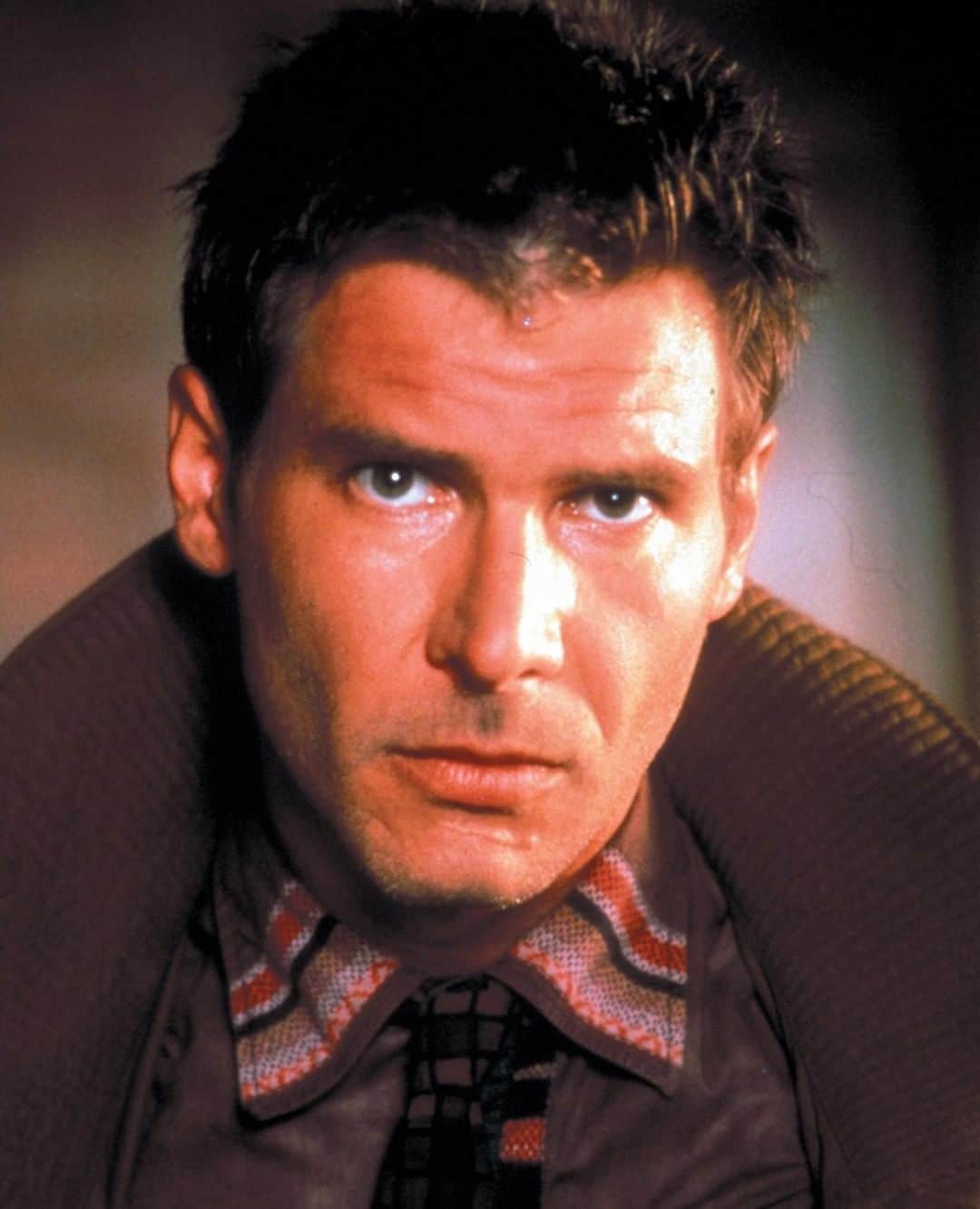 ハリウッド・リポーターさんのインスタグラム写真 - (ハリウッド・リポーターInstagram)「Wake up, time to die! #BladeRunner – starring Harrison Ford – hit theaters 37 years ago. What is your favorite line from the film? Head to the link in bio to read our original review.」6月26日 6時45分 - hollywoodreporter