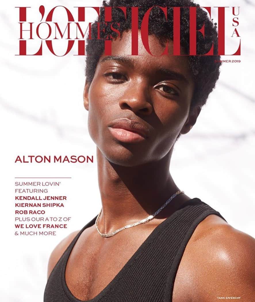 IMG Modelsさんのインスタグラム写真 - (IMG ModelsInstagram)「Summer Lovin’. 🔥 #AltonMason (@altonmason) covers @lofficielusa. #📷 @anthony.maule #👔 @julianshane #👦🏾 #IMGstars」6月26日 7時38分 - imgmodels