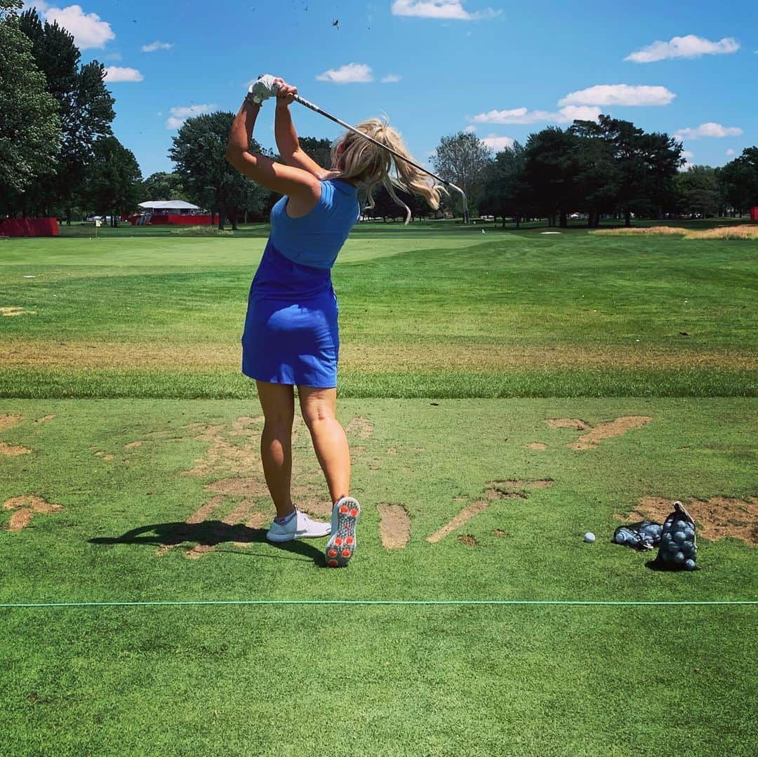 ブレア・オニールさんのインスタグラム写真 - (ブレア・オニールInstagram)「⛳️✨ Warming up on the range yesterday before the Area 313 Celebrity Challenge 🏌🏼‍♀️ • #Detroit #detroitgolfclub #golf」6月26日 19時41分 - blaironealgolf