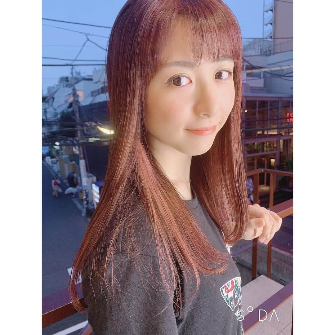 槙田紗子さんのインスタグラム写真 - (槙田紗子Instagram)「#サコフェス 前だから気合い入れでピンクにした💞 haluちゃんありがとうございます🥺 . . #globes #haircolor #hairstyles #hair #美容院 #美容室 #ピンクベージュ #ピンクヘアー」6月26日 19時52分 - saco_makita