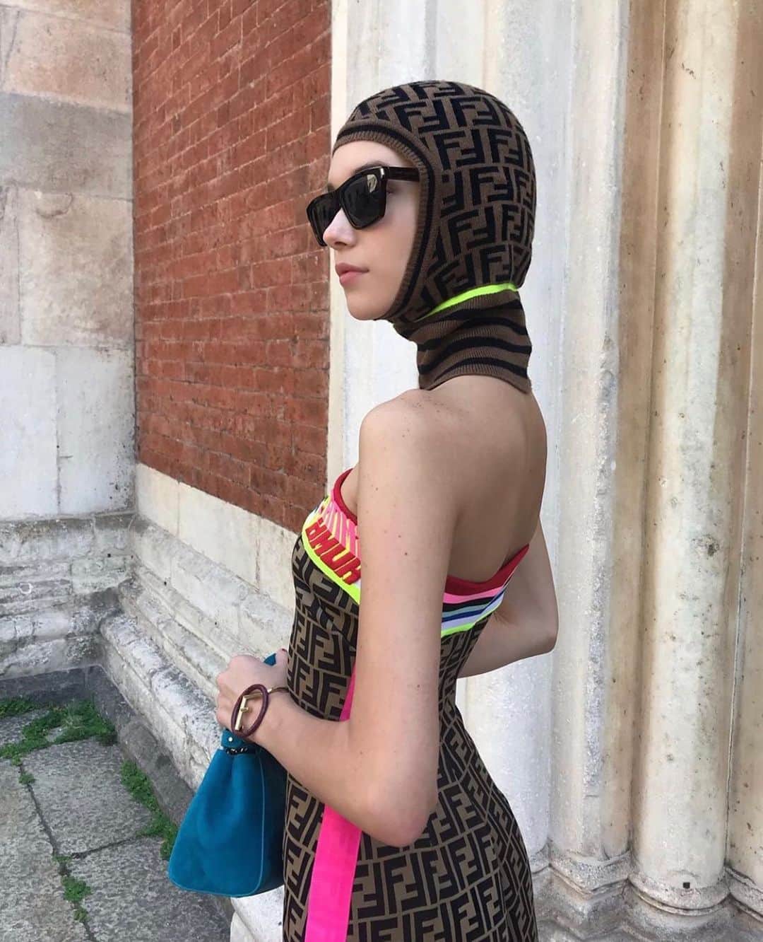 STREET STYLEのインスタグラム：「repost — @sarahfuckingsnyder」