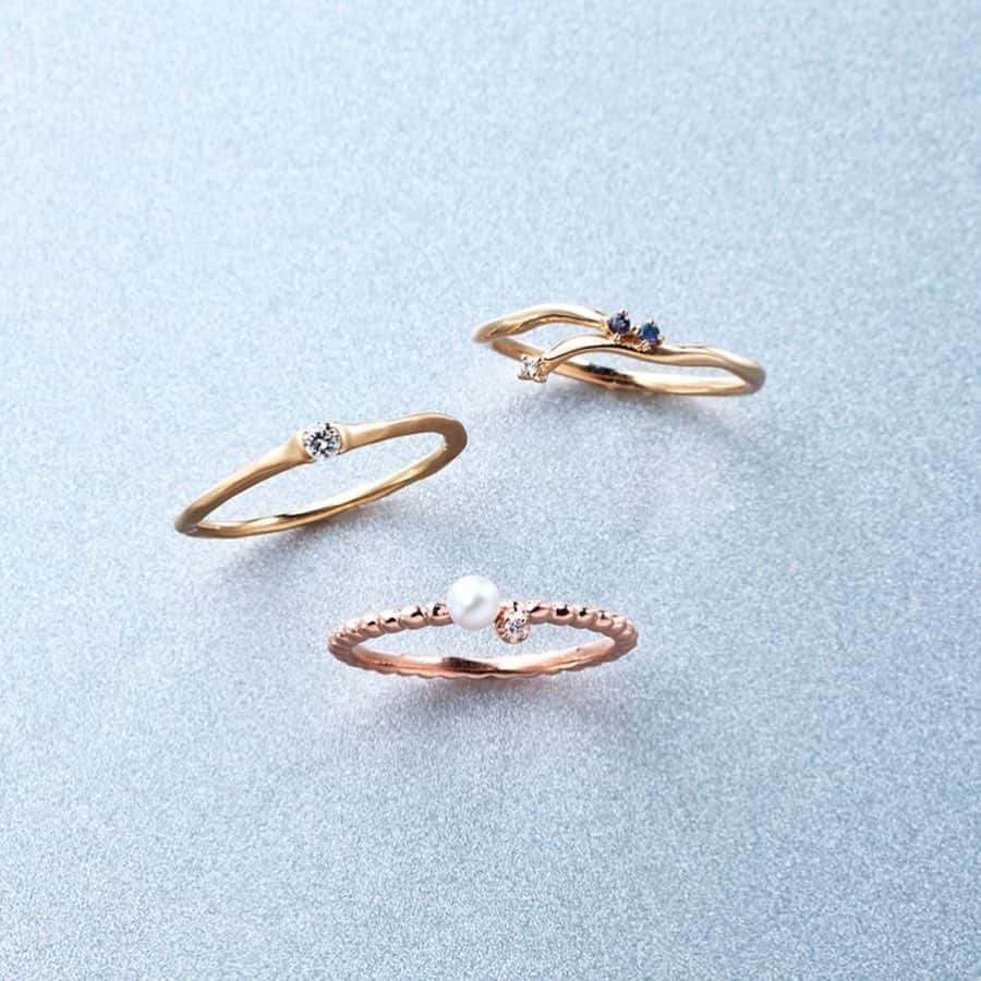 エテさんのインスタグラム写真 - (エテInstagram)「anan × ete﻿ 《Collaborated Pinky Ring》﻿ ﻿ "私らしく"頑張るあなたを輝かせる。﻿ ﻿ 雑誌"anan"とのコラボジュエリーは、﻿ 幸運を運んでくれる、大人ピンキーリング。﻿ ﻿ "真実" "選択" "愛"を表現した、3つのデザイン。﻿ デザインやキーワードはもちろん、﻿ 直感で選ぶのもおすすめ。﻿ ﻿ ピンキーリングだけの小さなお部屋をイメージした﻿ 限定ボックス付きです。﻿ ﻿ #ete #エテ #anan #collaborated﻿ @anan_mag」6月26日 12時49分 - ete_official