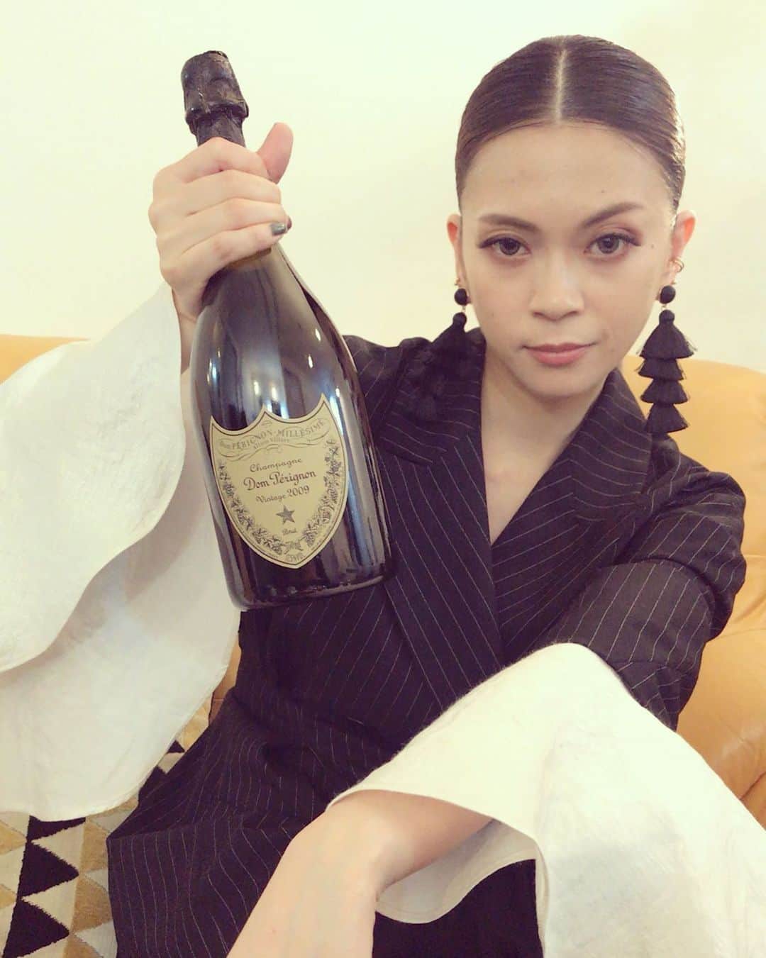 小柳ゆきのインスタグラム：「‪【追加ゲスト決定‼︎】‬ . ‪『YUKI KOYANAGI 20th Anniversary Live“DON＄YOKU”』‬ . ‪★追加スペシャルゲスト:NOKKO/Bro.KORN‬ . ‪■日時:2019年9月13日(金)‬ ‪  開場18:00  開演19:00 .‬ ‪■会場:舞浜アンフィシアター .‬ . ‪詳細は特設サイトへ⬇️‬ ‪https://yuki-k.fanmo.jp/donyoku/‬ #デーモン閣下 #NOKKO #Bro.KORN #大黒摩季 #野沢雅子 #小柳ゆき」