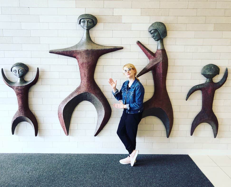 メリッサ・ラウシュのインスタグラム：「When in Rome...(*I’m not in Rome)」