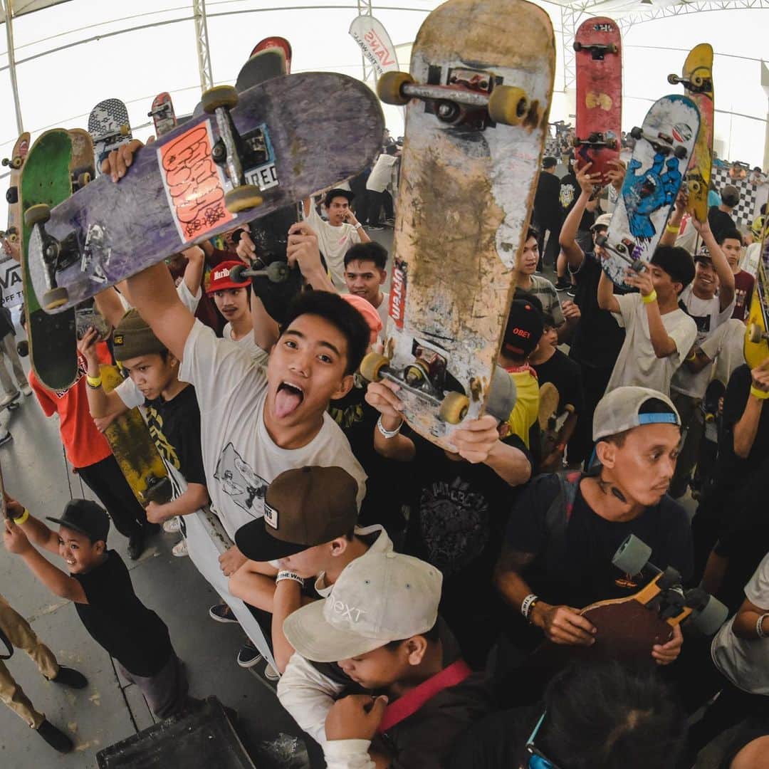 Vans Philippinesさんのインスタグラム写真 - (Vans PhilippinesInstagram)「Still hungover from last Saturday's celebration? Here are some sick shots taken from the day's events!  #GSD2019 #VansSkate #VansPhilippines」6月26日 13時00分 - vansphilippines