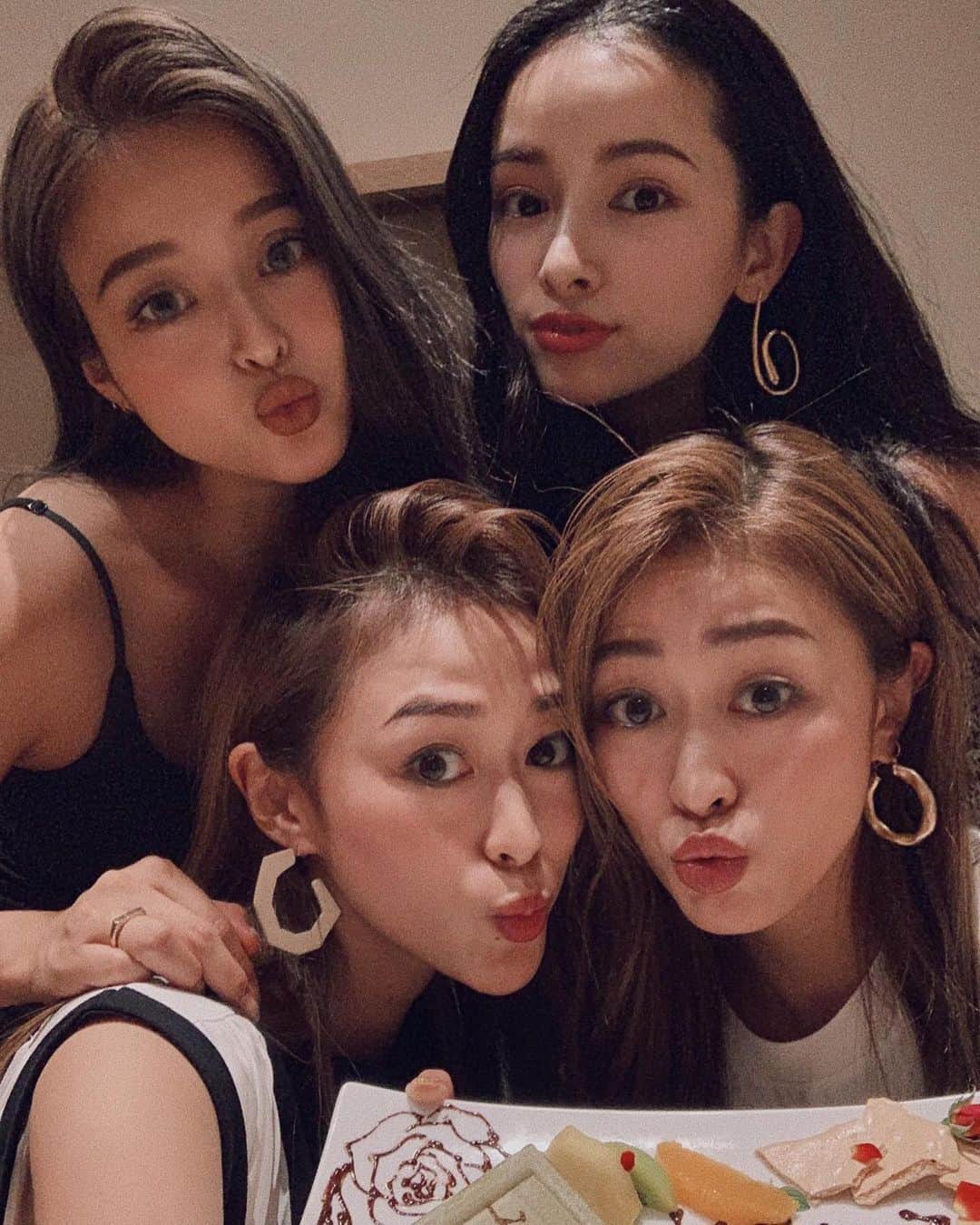 佐野真依子のグルメインスタ