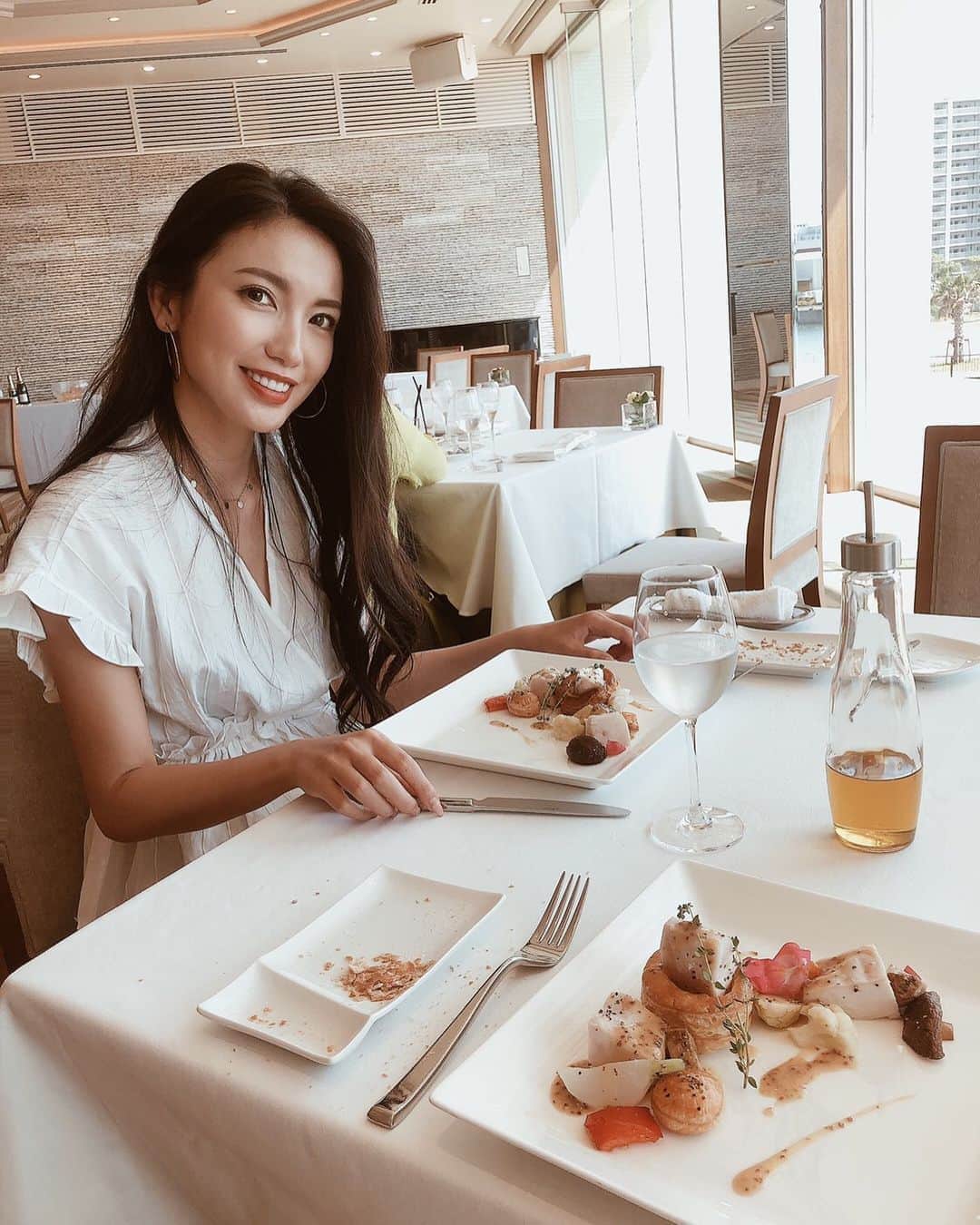 吉田愛璃のインスタグラム：「. . 🥐🥨🧀🍗🥓💓 .  #lunch #holiday #大人女子 #date」