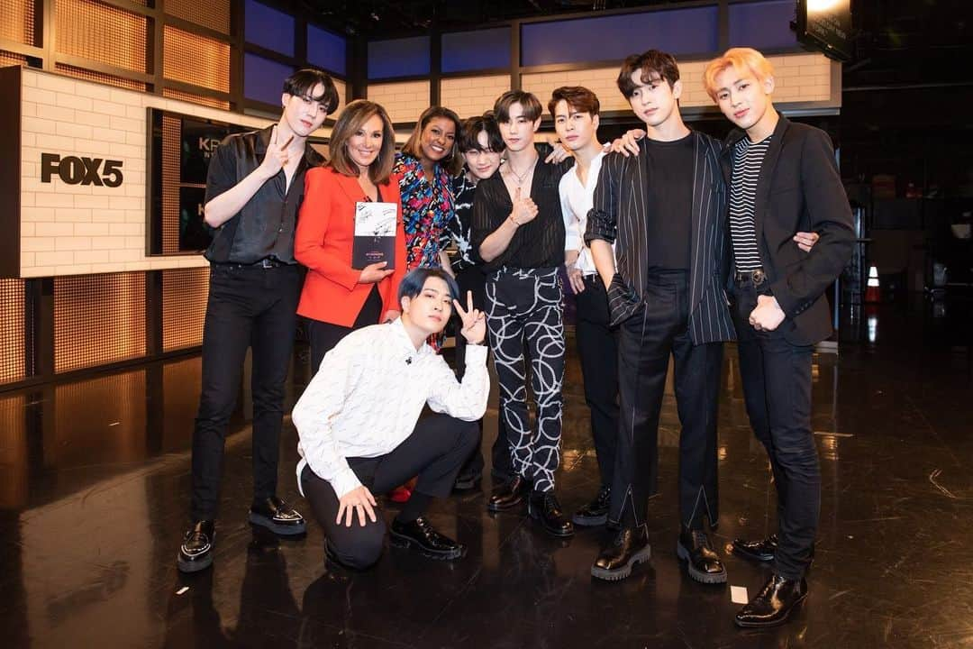 GOT7さんのインスタグラム写真 - (GOT7Instagram)「GOT7 2019 WORLD TOUR 'KEEP SPINNING' IN NEWARK : WITH @fox5ny @rosannascotto @loristokestv GOOD DAY NEW YORK  fox5ny.com 2019.06.27 THU 9AM (EST)  #GOT7  #갓세븐  #GOT7_SPINNINGTOP  #GOT7_ECLIPSE #GOT7WORLDTOUR  #GOT7_KEEPSPINNING  #GOT7onGDNY」6月26日 13時23分 - got7.with.igot7