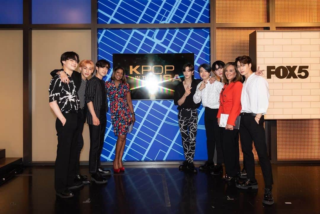 GOT7さんのインスタグラム写真 - (GOT7Instagram)「GOT7 2019 WORLD TOUR 'KEEP SPINNING' IN NEWARK : WITH @fox5ny @rosannascotto @loristokestv GOOD DAY NEW YORK  fox5ny.com 2019.06.27 THU 9AM (EST)  #GOT7  #갓세븐  #GOT7_SPINNINGTOP  #GOT7_ECLIPSE #GOT7WORLDTOUR  #GOT7_KEEPSPINNING  #GOT7onGDNY」6月26日 13時23分 - got7.with.igot7