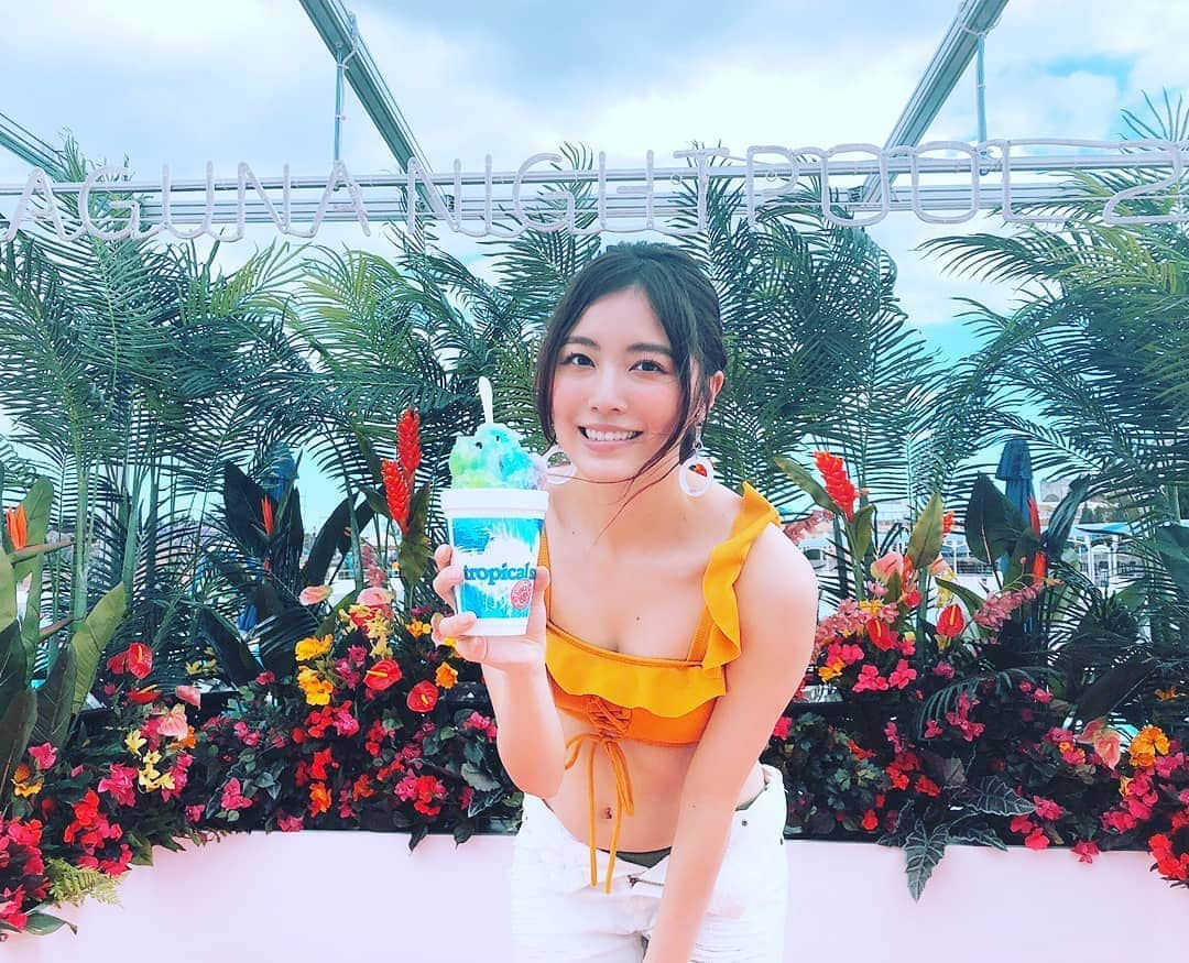 松井珠理奈さんのインスタグラム写真 - (松井珠理奈Instagram)「29日のイベント楽しみ👙💛 いよいよプール開き🍧✨ #ラグーナテンボス  #イベント　 #夏 #プール #水着  #レインボー #かき氷 #インスタ映えスポット  #CMみてね #event  #summer #pool #laguna  #rainbow  #haveaniceday #👙 #🍧」6月26日 14時40分 - jurinamatsui3