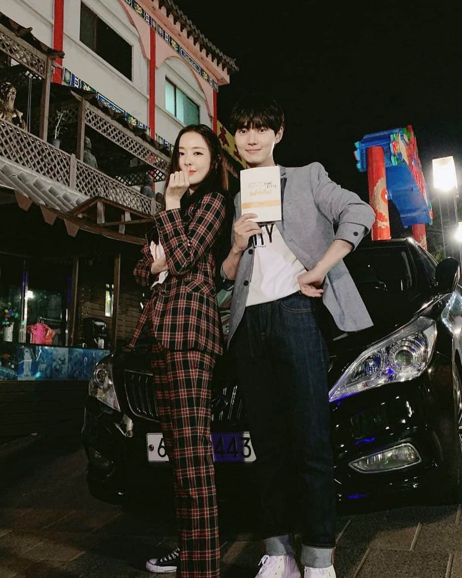 イ・ミンホのインスタグラム：「오늘 밤, 9시30분 !! tvn ‘검색어를입력하세요 WWW’ 특별출연 합니다! 다희누나랑 오랜만에 함께했어요🙈 #검색어를입력하세요www #검블유」