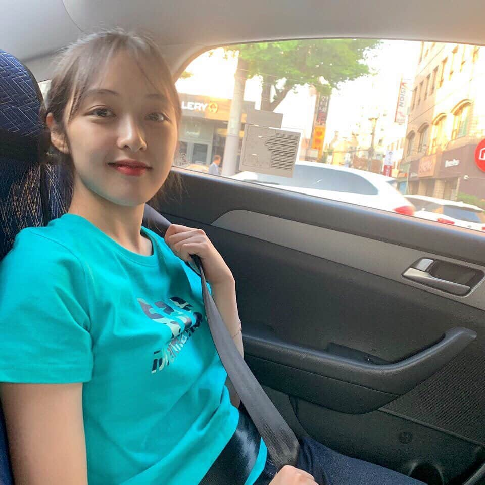 キム・ボラさんのインスタグラム写真 - (キム・ボラInstagram)「💙💙💙🤪💙💙」6月26日 15時30分 - kim_bora95