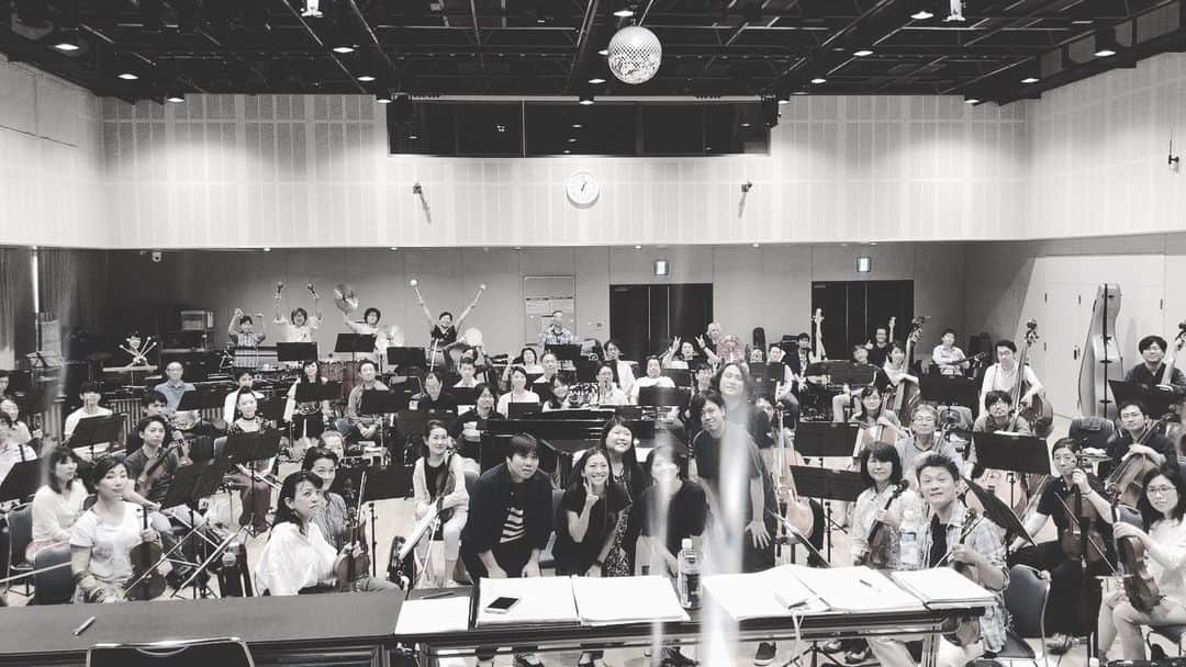 Liaさんのインスタグラム写真 - (LiaInstagram)「Rehearsal with the orchestra today!! オーケストラの皆さんとリハーサルでした。明後日いよいよサントリーホールで本番です！！🎶🤗 #key #オーケストラ #リハーサル #rehearsal #suntoryhall #明後日」6月26日 15時36分 - lia_vocalist