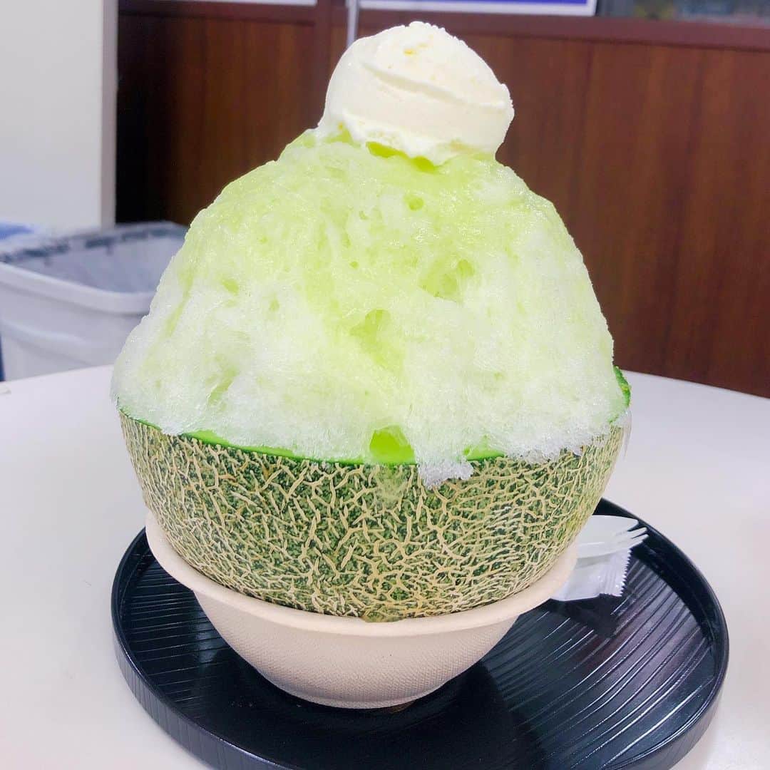 栗山夢衣のグルメインスタ