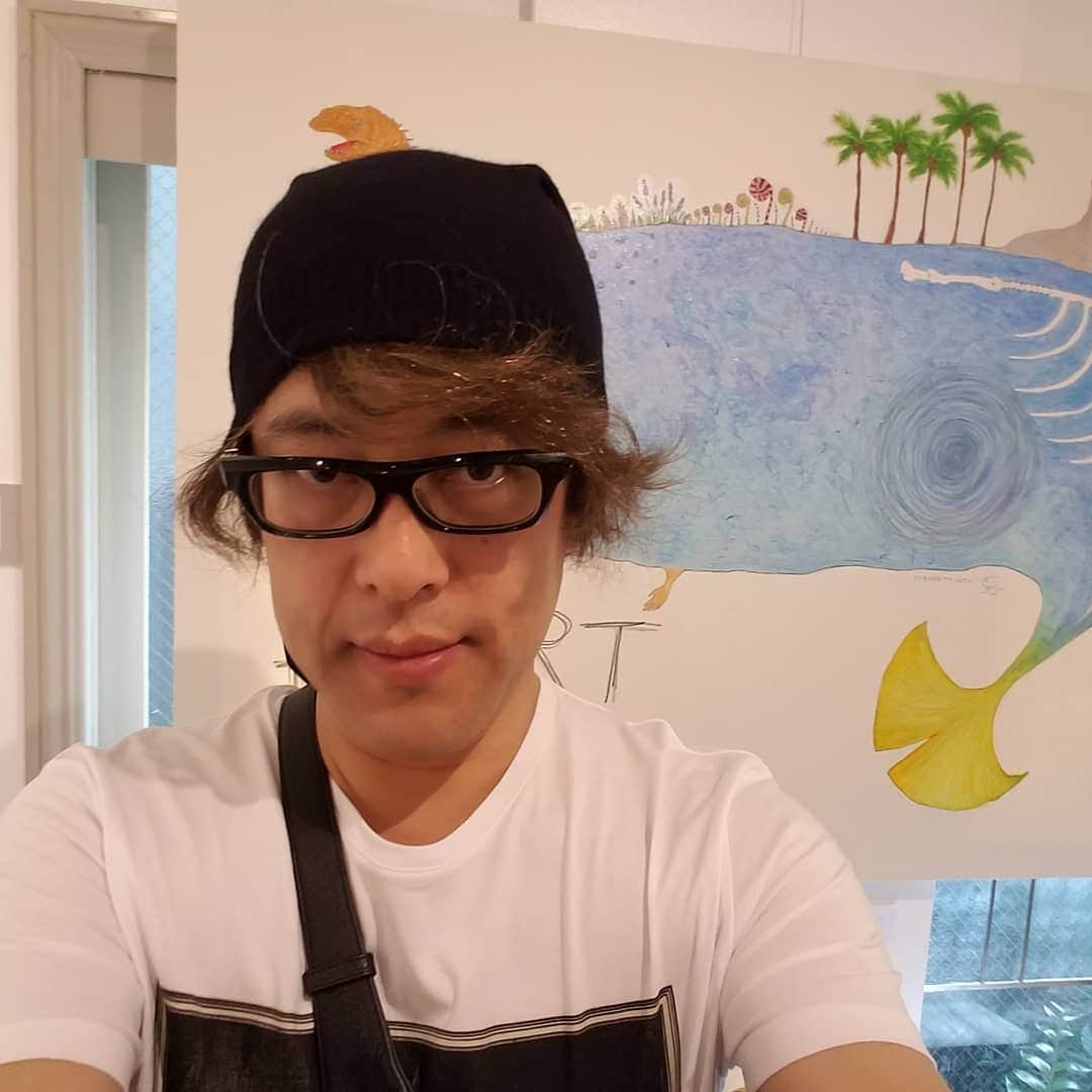 勝田一樹さんのインスタグラム写真 - (勝田一樹Instagram)「satokoの個展に行ってきてよ❗ スゲー‼️satokoスゲー‼️ ほぼ全部ソールドアウト‼️ 才能スゲー‼️ 30日までやってるよ‼️ 皆おいでー‼️🎵 #satoko #satoko個展  #サトコドラム #勝田一樹  #kazukikatsuta  #ディメンション #dimensionjazz #サイト青山」6月26日 16時56分 - kazukikatsuta