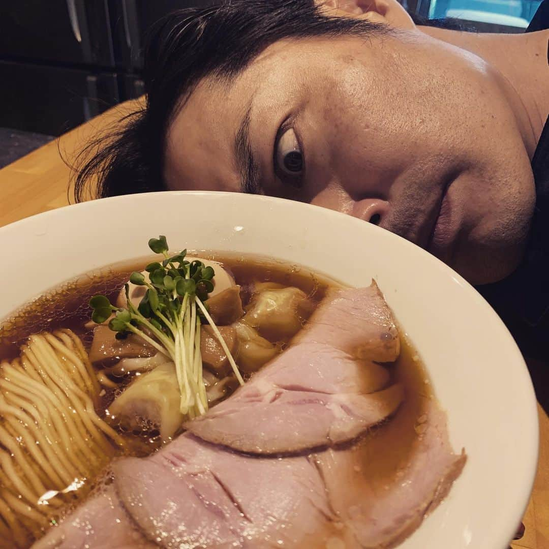 安田顕さんのインスタグラム写真 - (安田顕Instagram)「別アングル。 #睨み飯 ザ・ホラー」6月26日 17時02分 - yasu_da_ken