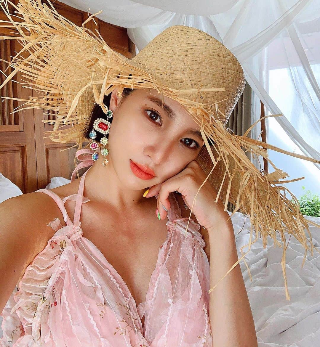 カン・ヘヨンさんのインスタグラム写真 - (カン・ヘヨンInstagram)「오랜만에 #셀카 한장👙💕👒🌴」6月26日 18時29分 - mangdoo_noona