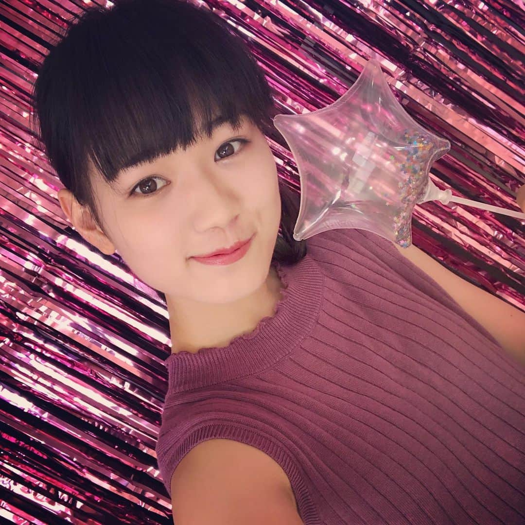 のインスタグラム：「キキ＆ララの世界観を360°体験できるフォトジェニック・アート展に取材に行ってきました^ - ^ 詳細は後日発表するねぃ⤴︎ #キキララ #滝口きらら #ゑんら」