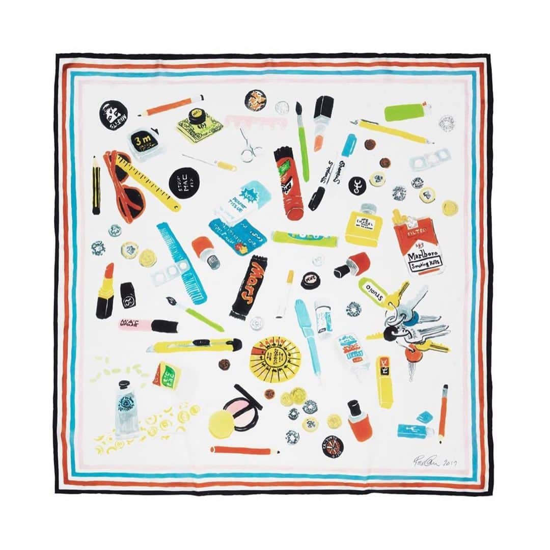 マッツノーガードさんのインスタグラム写真 - (マッツノーガードInstagram)「The amazing silk scarfs made by @roseeken for her exhibition ‘Pogo’ in our store at Strøget❤️ Available in from Friday June 28th - only 10 of each!」6月26日 18時54分 - madsnorgaard