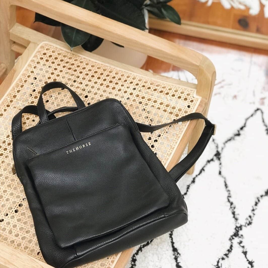 The Horseさんのインスタグラム写真 - (The HorseInstagram)「Form and Function: Meet your new 24/7 accessory.  The Backpack, in buttery black leather has a roomy compartment and front pocket offering enough space for your daily essentials. - ⠀⠀⠀⠀⠀⠀⠀⠀⠀ ⠀⠀⠀⠀⠀⠀⠀⠀⠀ #thehorse #leather #fashionaccessories #leatherwallet #leatherbag #leatherhandbag #leatherlove #leatherbackpack」6月26日 18時50分 - the_horse