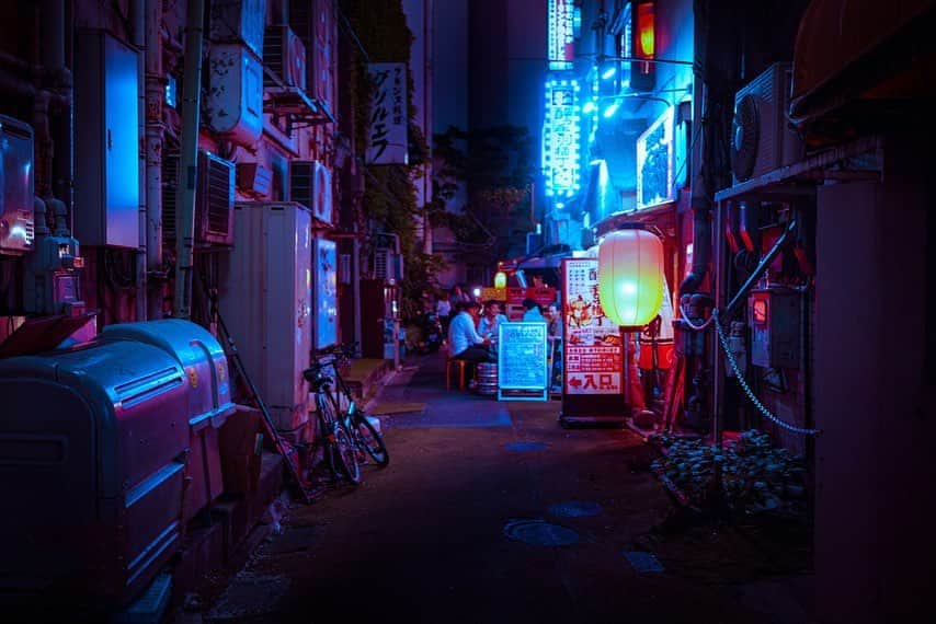 Tumblrさんのインスタグラム写真 - (TumblrInstagram)「Wandering around Gotanda, Tokyo. — agk42.tumblr.com⠀⠀ #tumblrstaffpicks: @agk42 ⠀⠀ #photographersontumblr #tokyo #photography」6月27日 4時44分 - tumblr