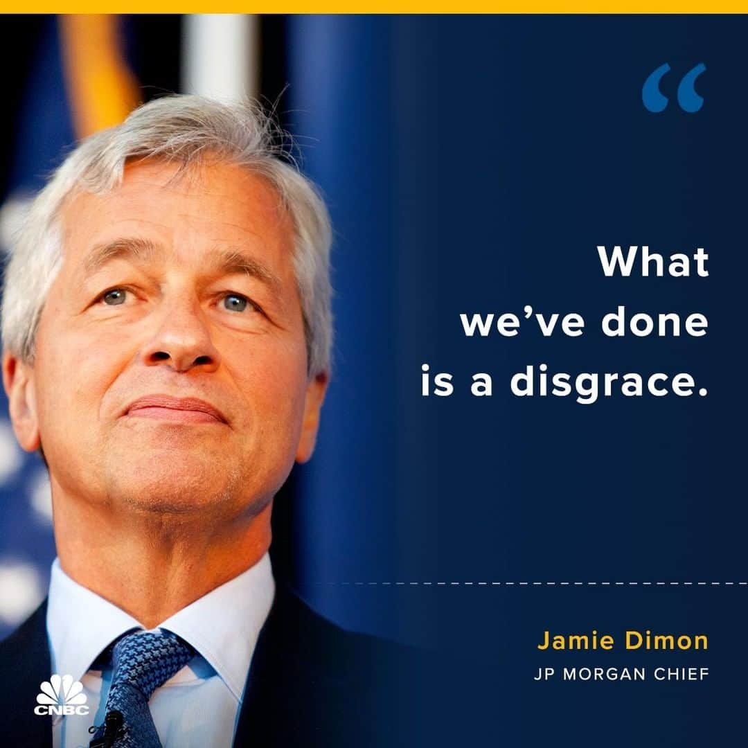 CNBCさんのインスタグラム写真 - (CNBCInstagram)「Jamie Dimon says we need to “fix the broken parts” of student lending in the United States.⁠ ⁠ “What we’ve done is a disgrace and it’s hurting America,” the JP Morgan chief says.⁠ ⁠ With $1.6 trillion outstanding student debt in the United States, student lending is crippling many Americans. Today the average college student graduates $30,000 in the debt, up from $10,000 in the 1990s.⁠ ⁠ Do you agree with Dimon? Details, at the link in CNBC's bio. ⁠ *⁠ *⁠ *⁠ *⁠ *⁠ *⁠ *⁠ *⁠ #jpmorgan #jamiedimon #studentdebt #studentlending #student #education #students #debt #tuition #financialaid #studentdebt #cnbc」6月27日 4時58分 - cnbc