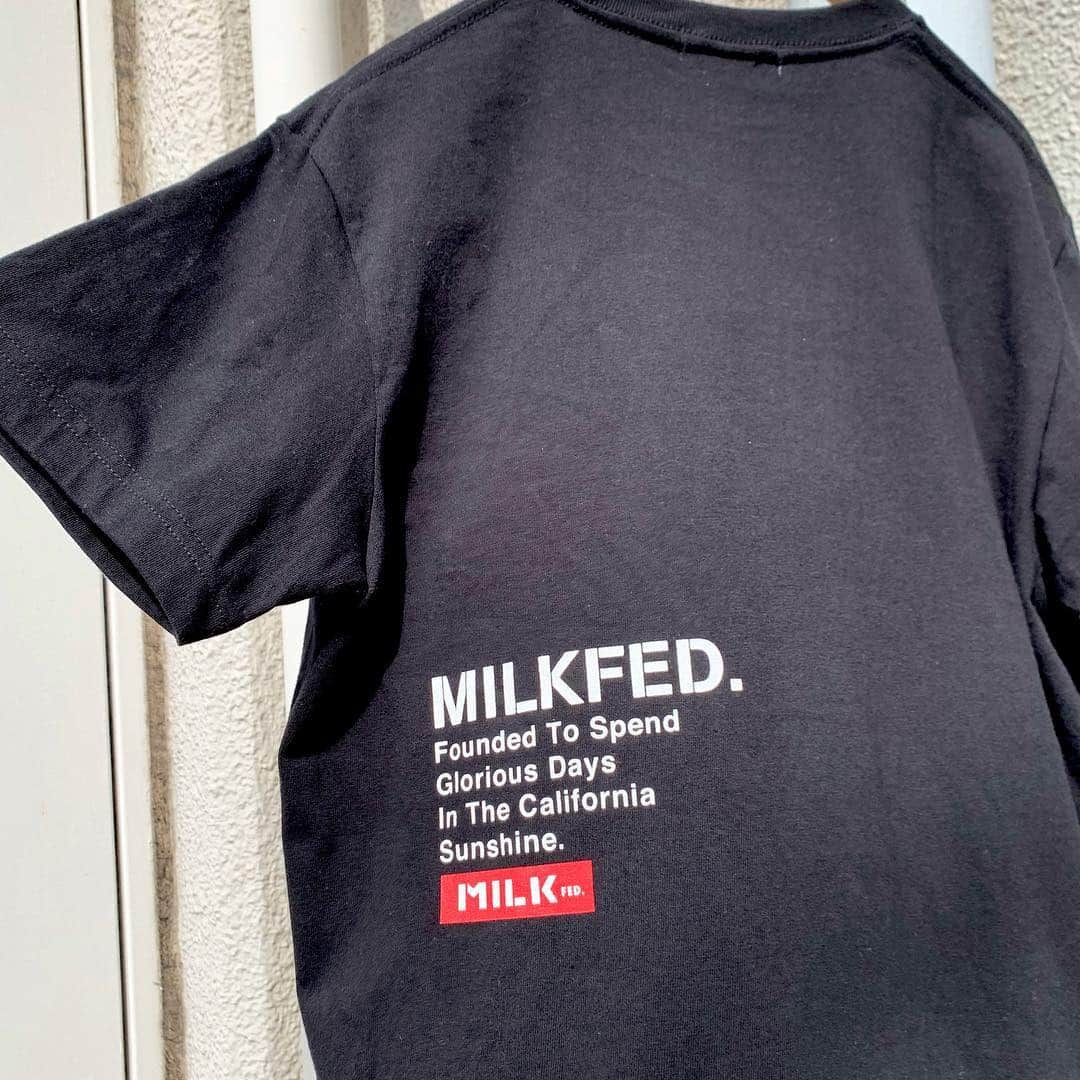 MILKFED.さんのインスタグラム写真 - (MILKFED.Instagram)「<<MILKFED. TEE COLLECTION>>﻿﻿ ﻿﻿ ﻿ 再入荷アイテム！﻿ 何枚も買い足しちゃうTシャツは﻿ こだわりのロゴデザインが﻿ おしゃれすぎる！1枚。﻿ コーデに悩んだときも﻿ さらっと﻿ Tシャツ×デニムのシンプル最強組み合わせで﻿ 存在感がある素敵なコーデが完成♡﻿ ﻿ お友だちや彼とお揃いで﻿﻿ おでかけしたいアイテム…♡﻿﻿ ﻿﻿ SS TEE MESSAGE AND BAR ﻿ ¥4,000＋TAX﻿﻿ ﻿﻿﻿ ﻿﻿﻿ #milkfed #milkfedjp ﻿﻿﻿﻿﻿﻿﻿ #コーデ #casualstyle ﻿﻿﻿﻿﻿﻿ #ガーリーストリート﻿﻿﻿ #kawaii #Tシャツ﻿﻿ ﻿ ﻿」6月26日 21時11分 - milkfedjp