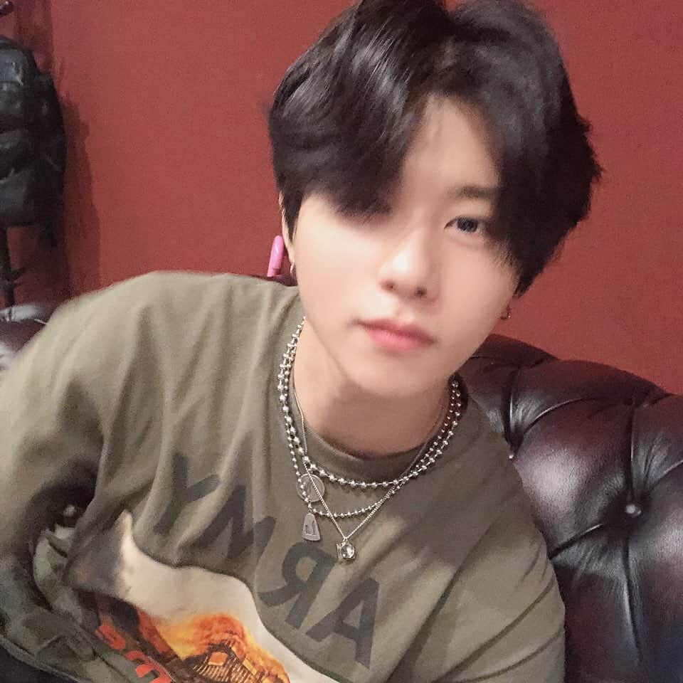 IN2ITさんのインスタグラム写真 - (IN2ITInstagram)「chillin chillin chillin!!!!!!🤙🤙🤙 데헷 ㅤㅤ #인투잇 #IN2IT #인투유 #IN2U #지안 #JIAHN #인투유인투유인투유투유투유2U #현욱이가작사한2U2U2U2U2U.  #chillinchillinchillin.  #haveagoodtime.  #whatup!!! #달려!!!!!」6月26日 21時47分 - official_in2it