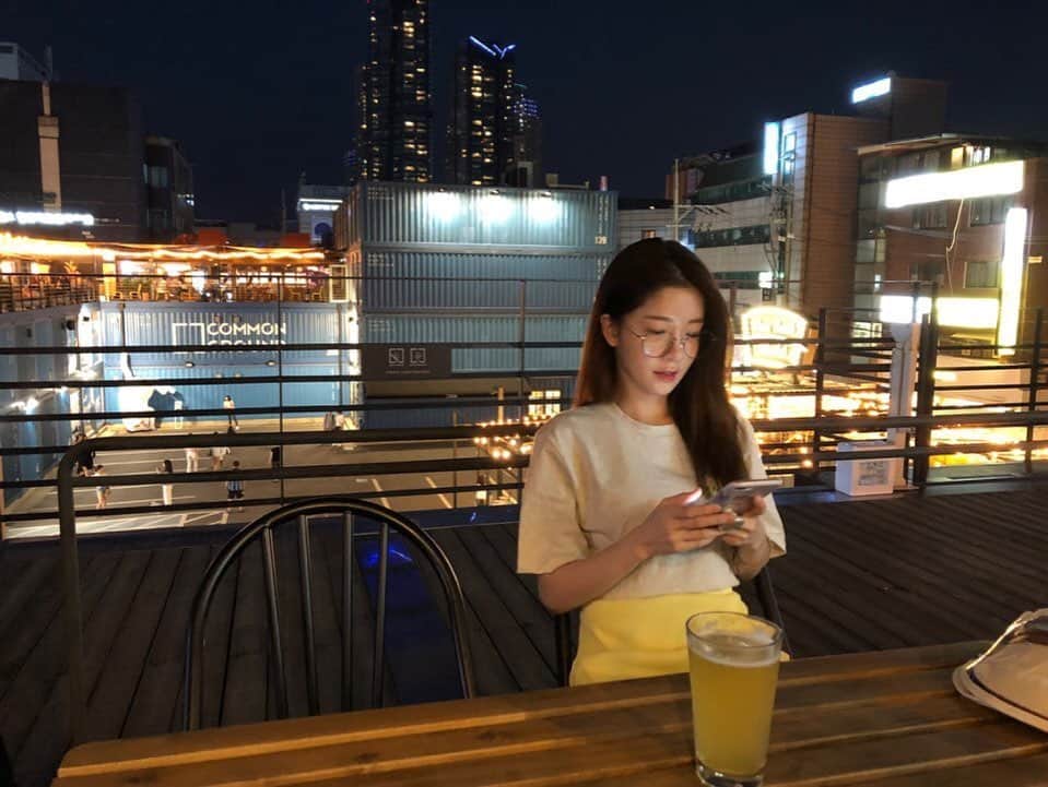 チョン・インソンのインスタグラム：「오늘도 좋은 하루 보냈어요-? . . 잊지말구, 이따 11:10 📺SBS 에서 만나오🥳」