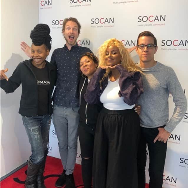 SOCANさんのインスタグラム写真 - (SOCANInstagram)「@flosoul, @taylorkernohan, @Idman.a and @arunchaturvedi checking in at #SOCAN LA for Song Camp Monday earlier this week #songcampmondays」6月26日 23時18分 - socanmusic