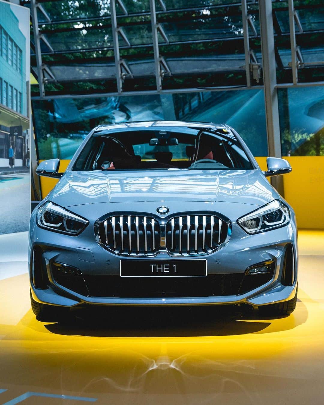 BMWのインスタグラム：「A powerful way to boost confidence. Showcasing the all-new BMW 1 Series at the #NEXTGen. #THE1 #BMW #1Series」