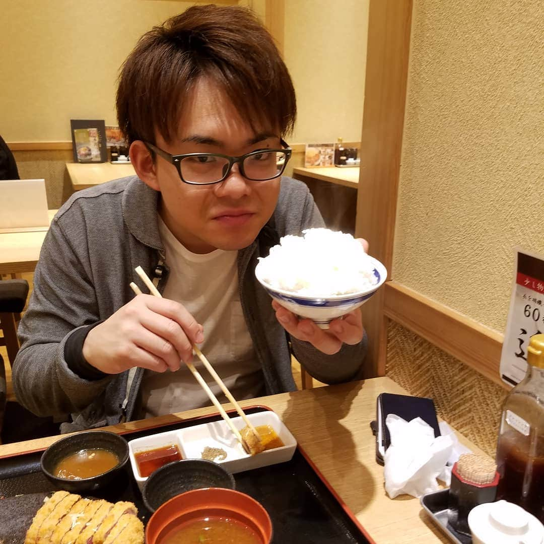 井口浩之さんのインスタグラム写真 - (井口浩之Instagram)「こちら是非よろしくお願いします！！ 『井口王決定戦』もあります！！ 【チケット発売中！！】 7/7(日)「ウエストランド井口ソロトークライブ 猪突猛進5！〜七夕スペシャル〜」 ＠新宿ロフトプラスワン 開場18:00開演19:00 前売￥2000(※要1オーダー500円以上) 【一部】 ソロトーク 【二部】 井口王決定戦 ゲスト パーパー　三人合わせて星野です スタンダップコーギー　奥村うどん トンツカタン　森本 ※前売券はイープラスにて発売中 https://t.co/lwGWzWNgZt  #ウエストランド #井口 #トークライブ #猪突猛進 #パーパー #スタンダップコーギー #トンツカタン #チケット発売中」6月27日 0時06分 - westiguchi