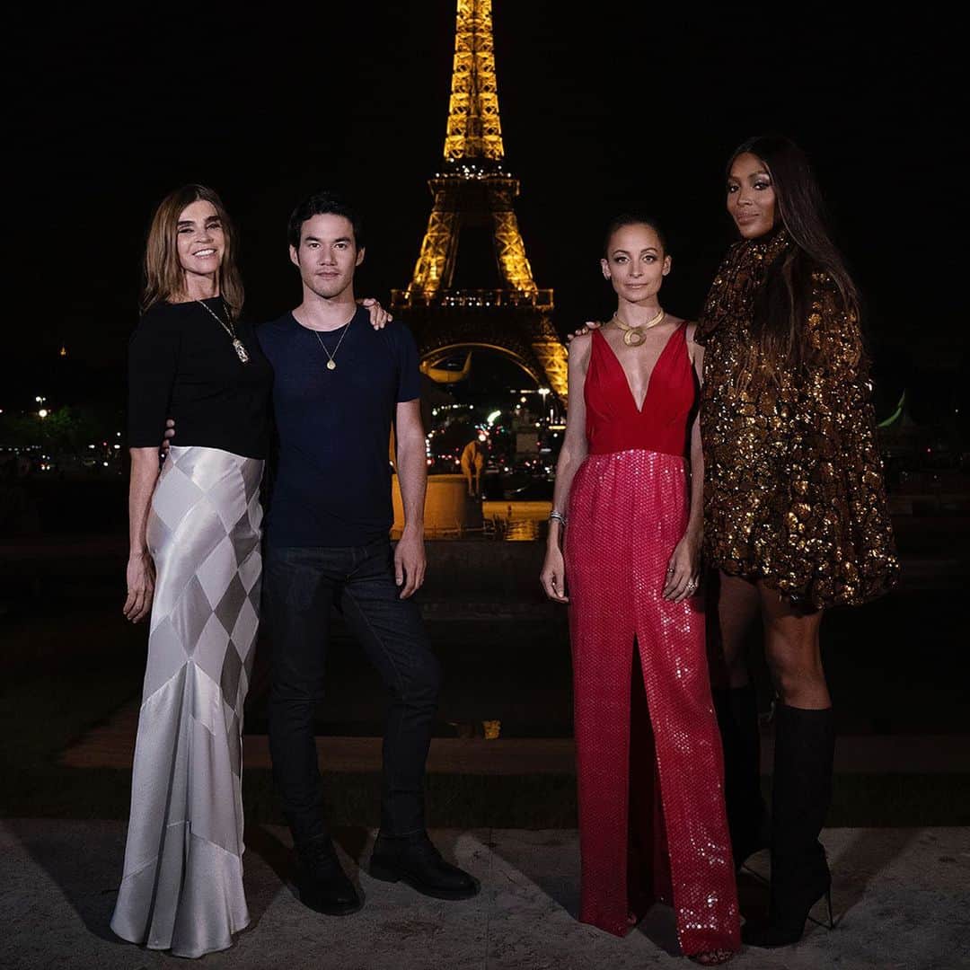 Amazon Videoさんのインスタグラム写真 - (Amazon VideoInstagram)「The power these images hold. @HeidiKlum & @TimGunn host our new global fashion competition with the fiercest judges literally ever. #MakingTheCut is coming 2020.」6月27日 0時27分 - primevideo