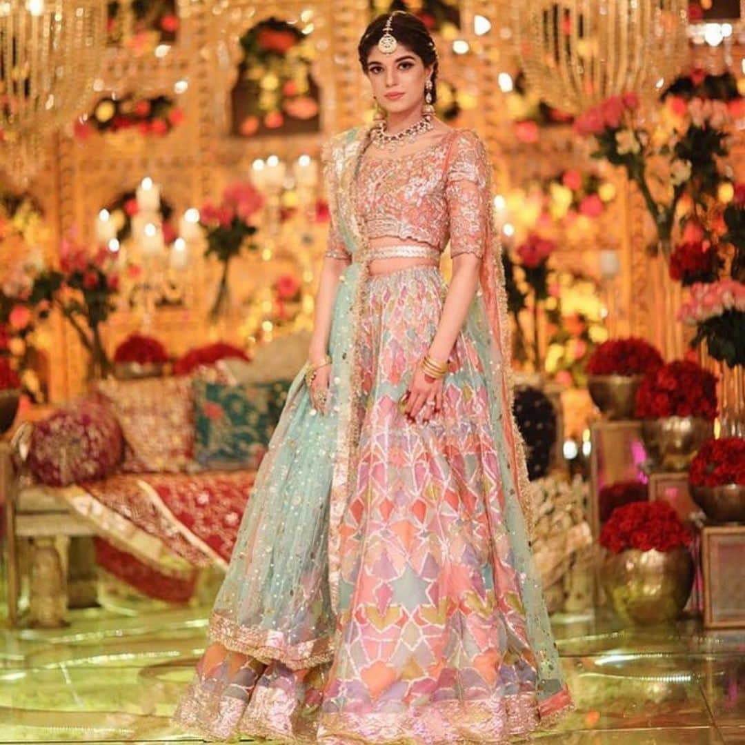 Indianstreetfashionさんのインスタグラム写真 - (IndianstreetfashionInstagram)「Gotta love a lehenga with quirky work 😍 This outfit by @deenarahmanlahore is pure love 🌸🌺 #indianstreetfashion #indianwedding  #wedding #weddingsofinstagram #instawedding  #indianwedding #bridesofindia #bridesofinstagram #indianbridaloutfit #weddinglook  #bridallook #bridestyle #weddingtrend #trend #bridaljewelry #jewellery #weddinginspo #weddingplanner #weddingblogger #weddingplanner #destinationwedding」6月27日 0時31分 - indianstreetfashion