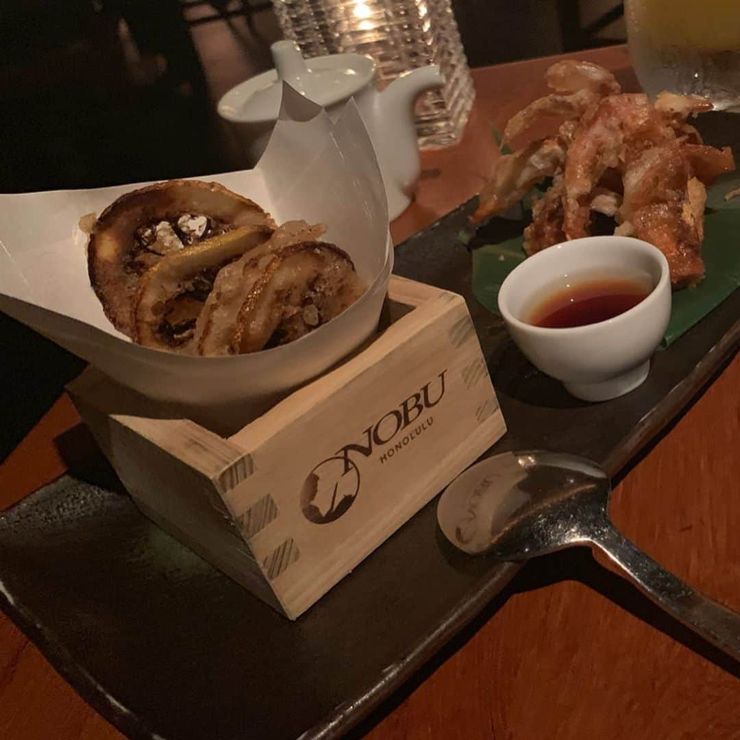 和央ようかさんのインスタグラム写真 - (和央ようかInstagram)「A rainy day but a delicious day @nobuhonolulu ☂️😍 雨の夜☂️身体が喜ぶ美味しいお食事を頂きに Nobu Honolulu へ 和食😍の私と洋食😍🍽の @frank.wildhorn 2人揃ってHappy になれる場所👍  Thank u soo much 😍 for happy night 🙏 @therealnobu  #ono san  #takakoworldstylin🌎  #yokawao」6月27日 1時02分 - yokawao0215