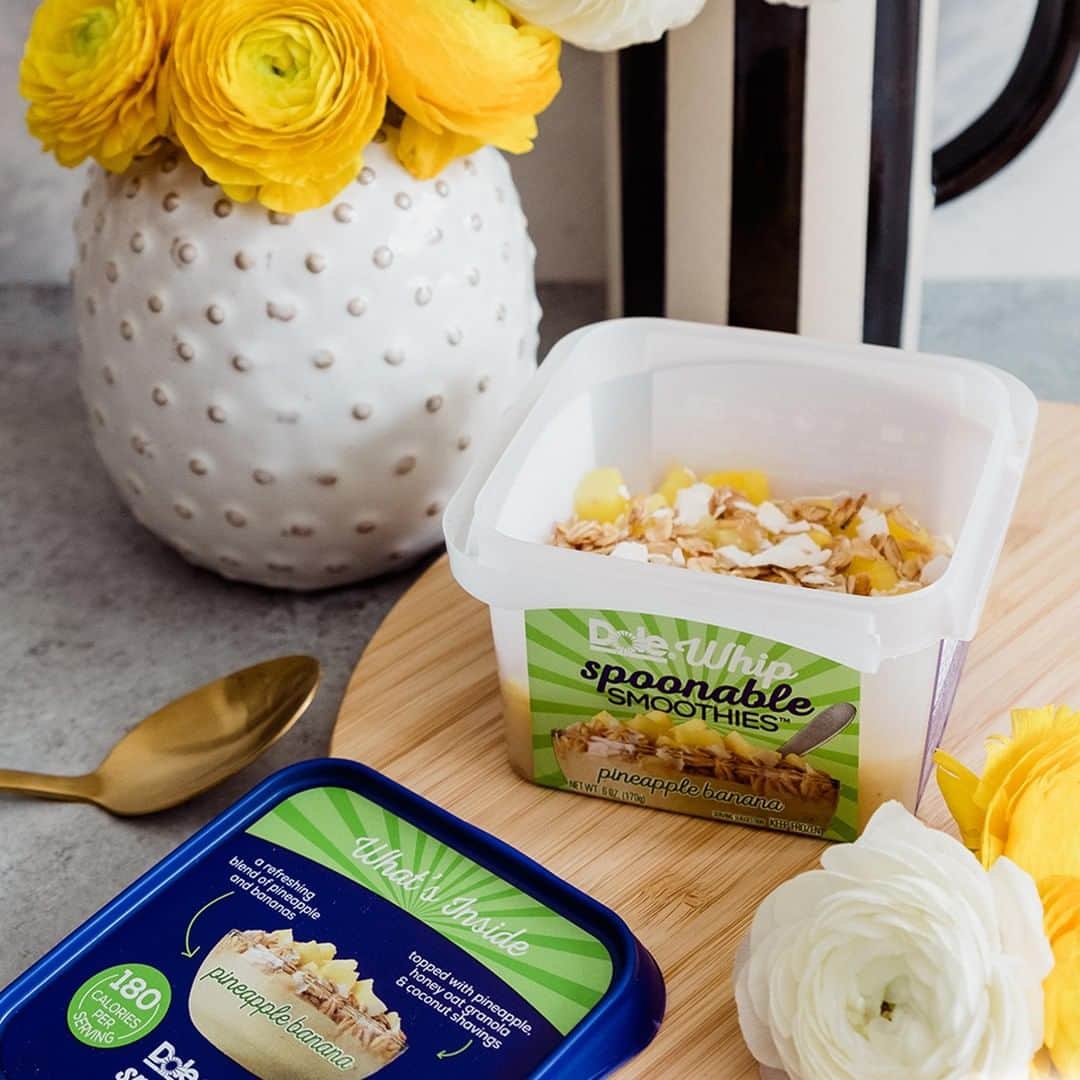 Dole Packaged Foods（ドール）のインスタグラム：「Who’s ready for #DoleWhip inspired Pineapple Banana #SpoonableSmoothie bowl? These convenient breakfast options are based off the real thing – just grab, thaw, and enjoy!」