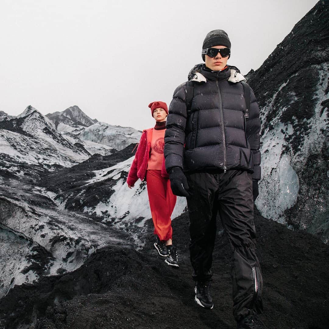 モンクレールさんのインスタグラム写真 - (モンクレールInstagram)「Captured in Iceland by @ColeSprouse. Moncler's DNA is enriched by lessons learned on journeys through extreme terrain. _ #WeAllWearMoncler #ColeSprouse」6月27日 1時12分 - moncler